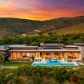 malibu mansionn.jpg